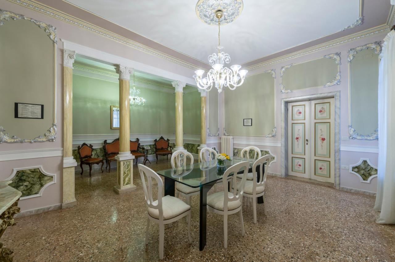 Bed and Breakfast Casa Di Carlo Goldoni - Dimora Storica Chioggia Exteriér fotografie